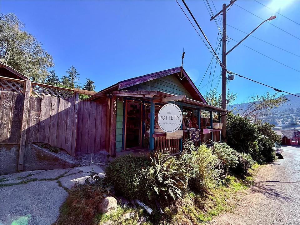 2909 Fulford-Ganges Road, Salt Spring, BC
