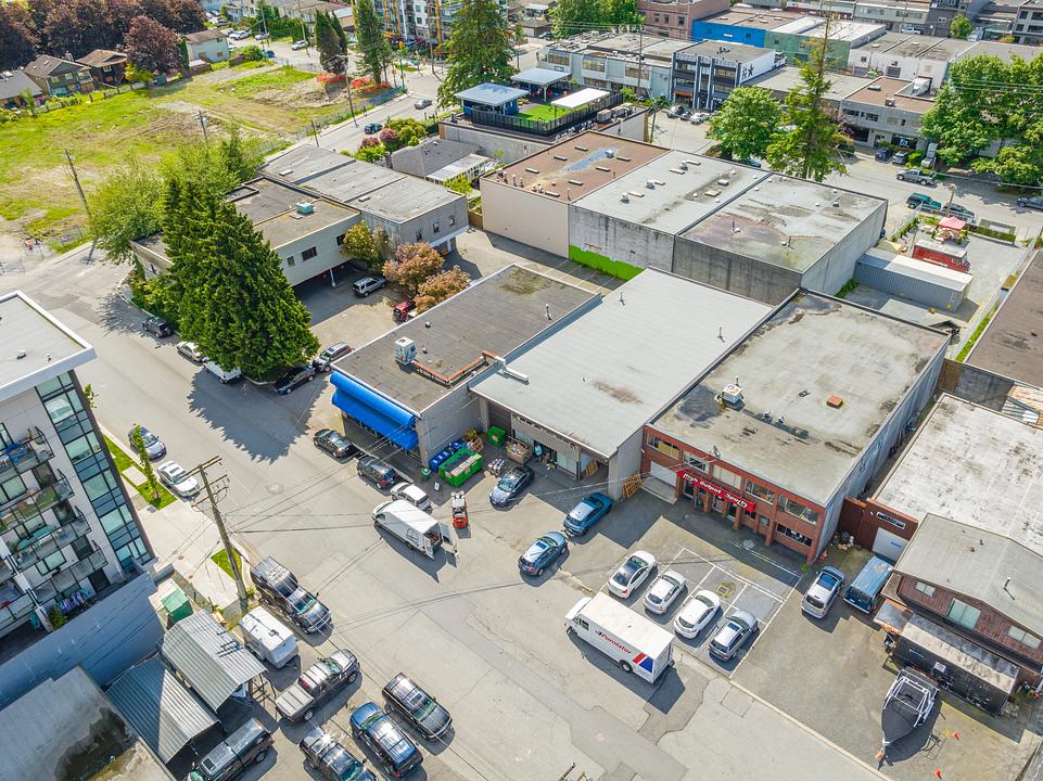 1481 Charlotte Road, North Vancouver, BC
