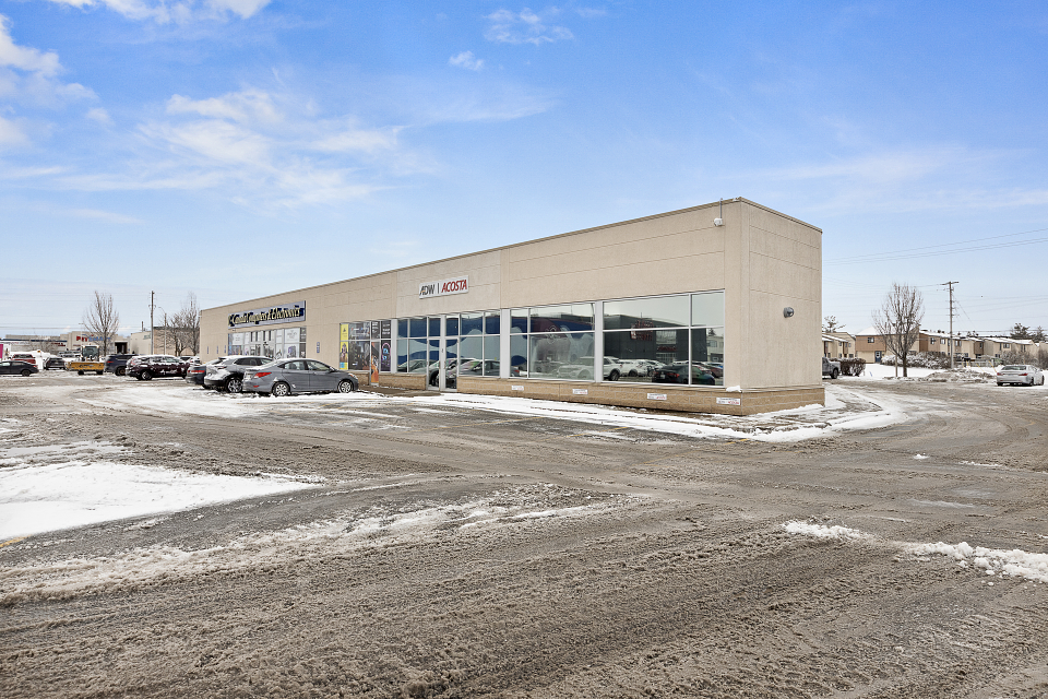 3 - 3 Roydon Place, Ottawa, ON