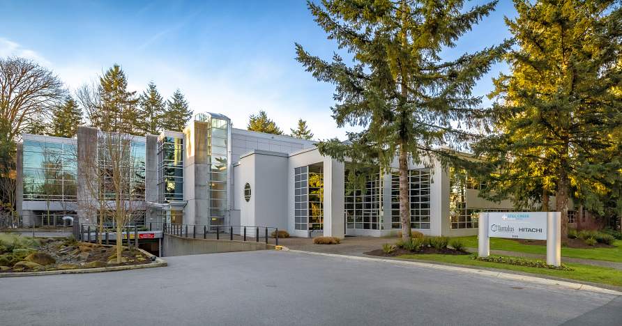 Building - 3555 Gilmore Way, Burnaby, BC