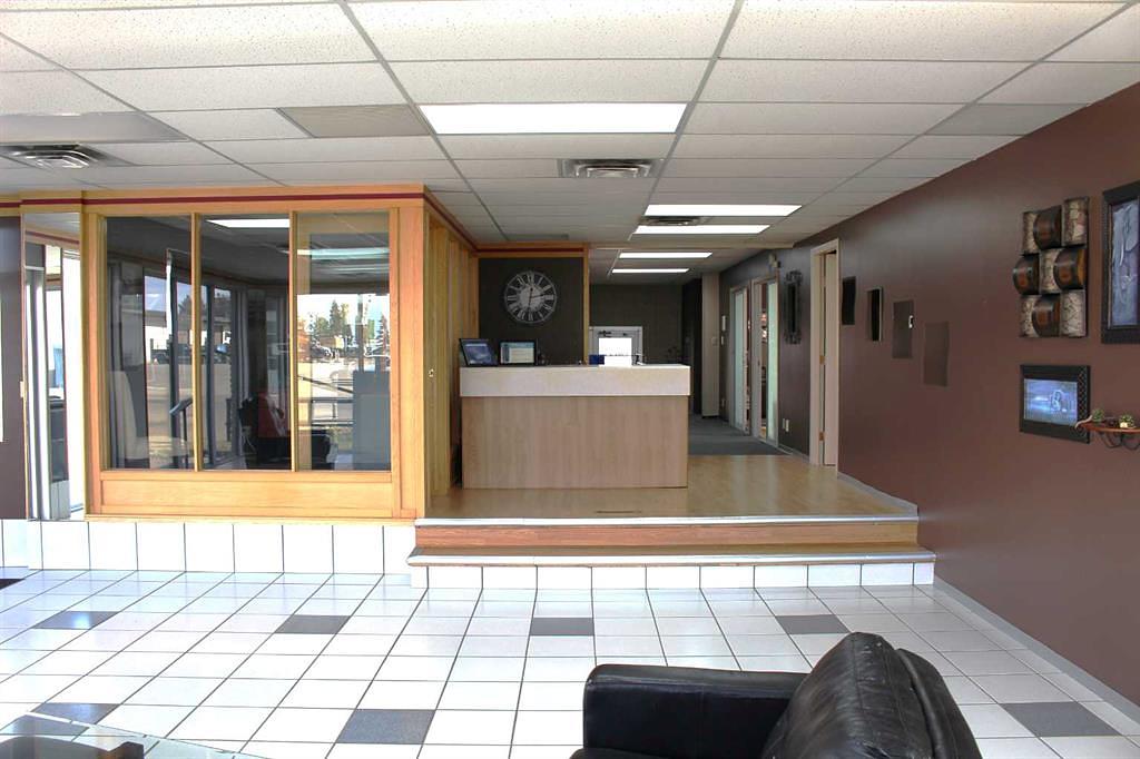 5433 Industrial Road, Drayton Valley, AB