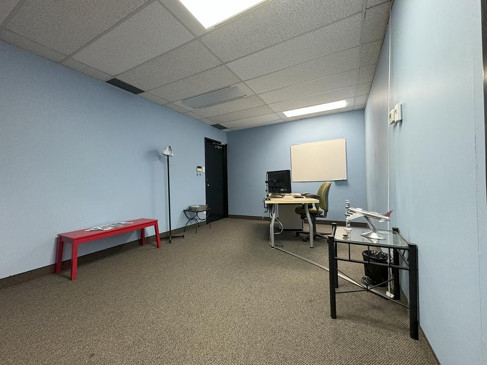 310 - Suite 310 - 383 Parkdale Avenue, Ottawa, ON