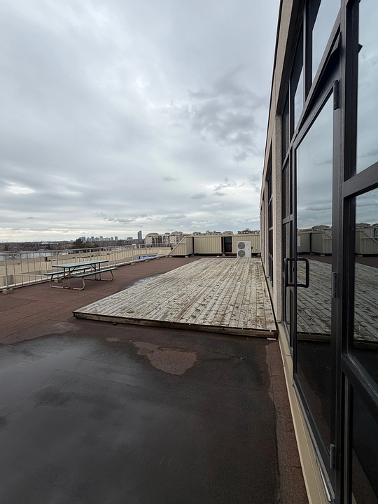 300-302 - 1600 Steeles Avenue West, Vaughan, ON
