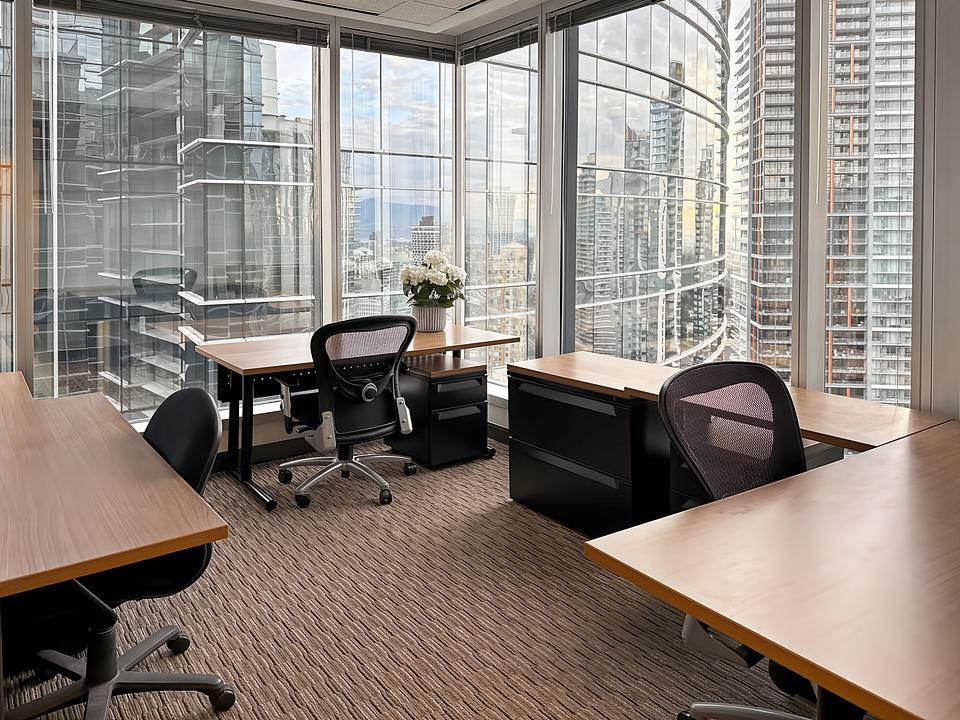2600 - 4720 Kingsway, Burnaby, BC