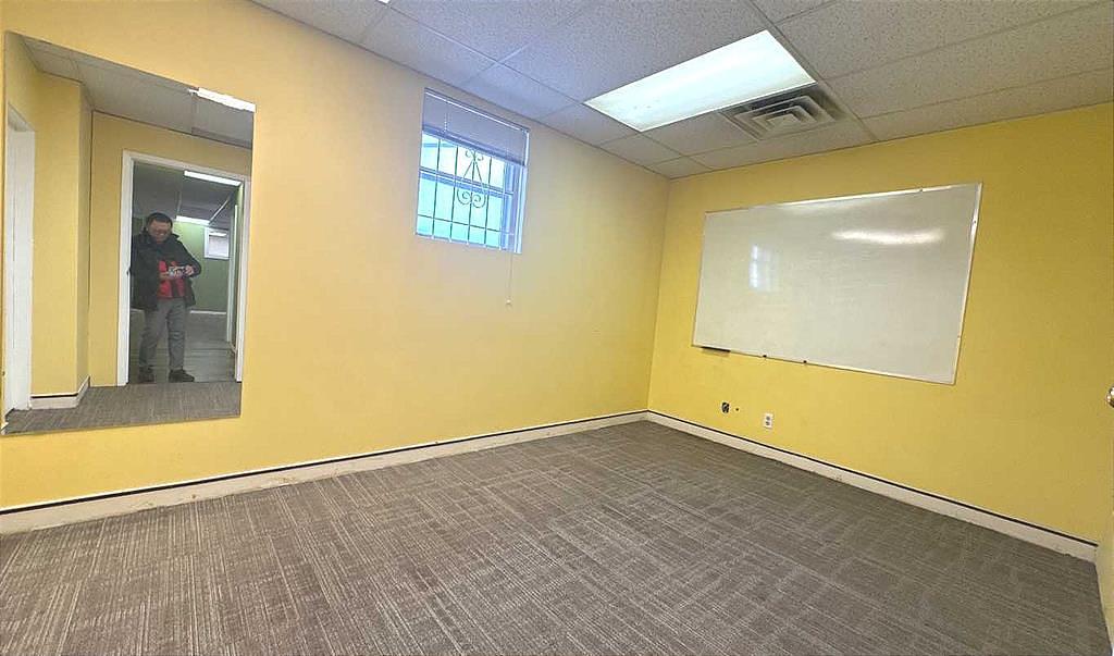 201 - 1710 Centre Street North, Calgary, AB