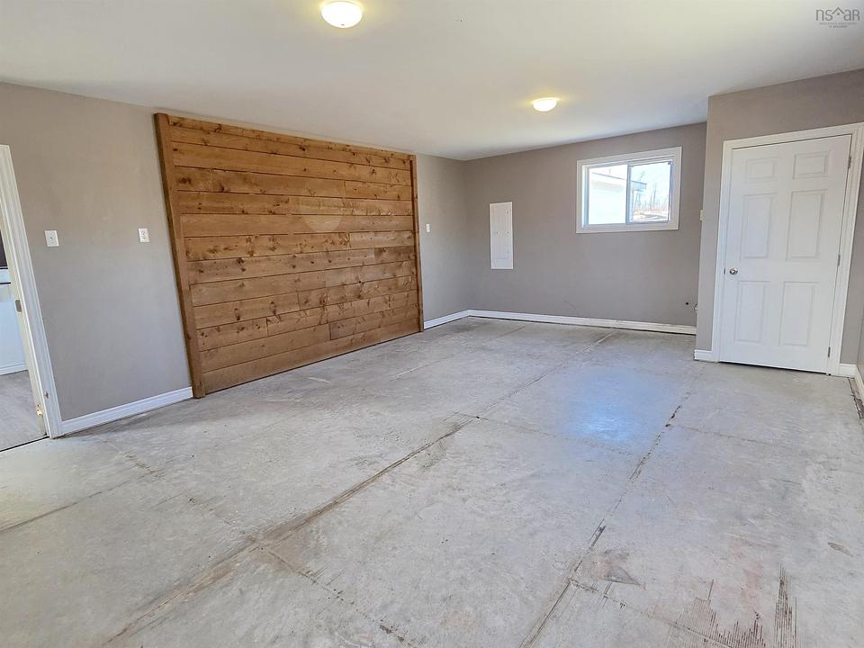 128 Beach Road, Shelburne, NS