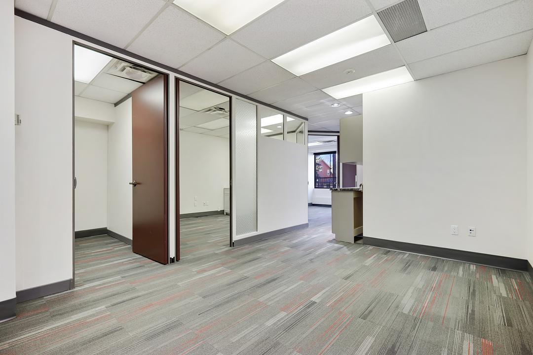 208 - 609 14 Street Northwest, Calgary, AB
