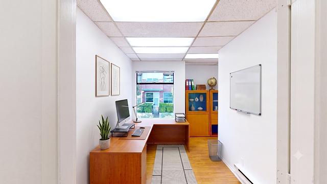 1181 16th Street West, North Vancouver, BC