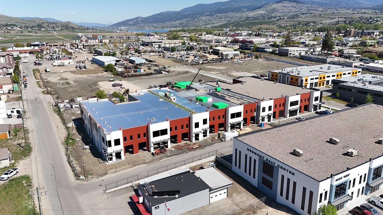 9 & 14 - 4605 34 Street, Vernon, BC