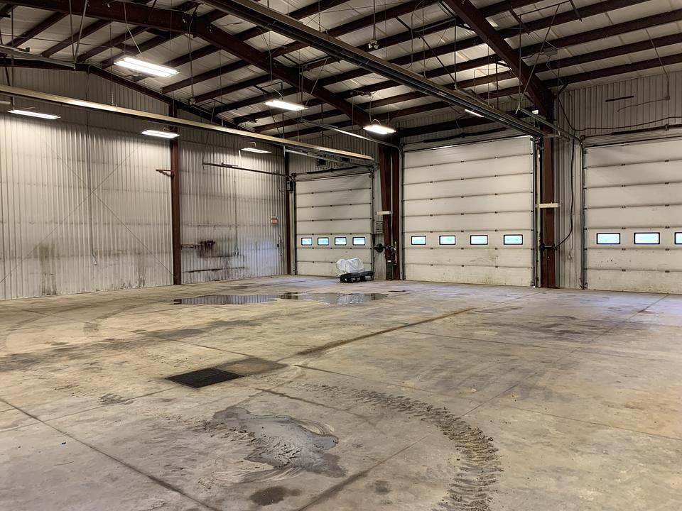 B - 4827 47 Avenue, Entwistle, AB