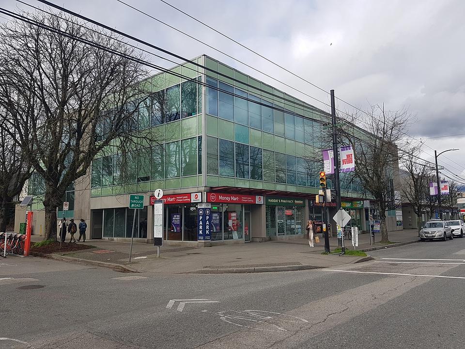 208 - 2555 Commercial Dr, Vancouver, BC