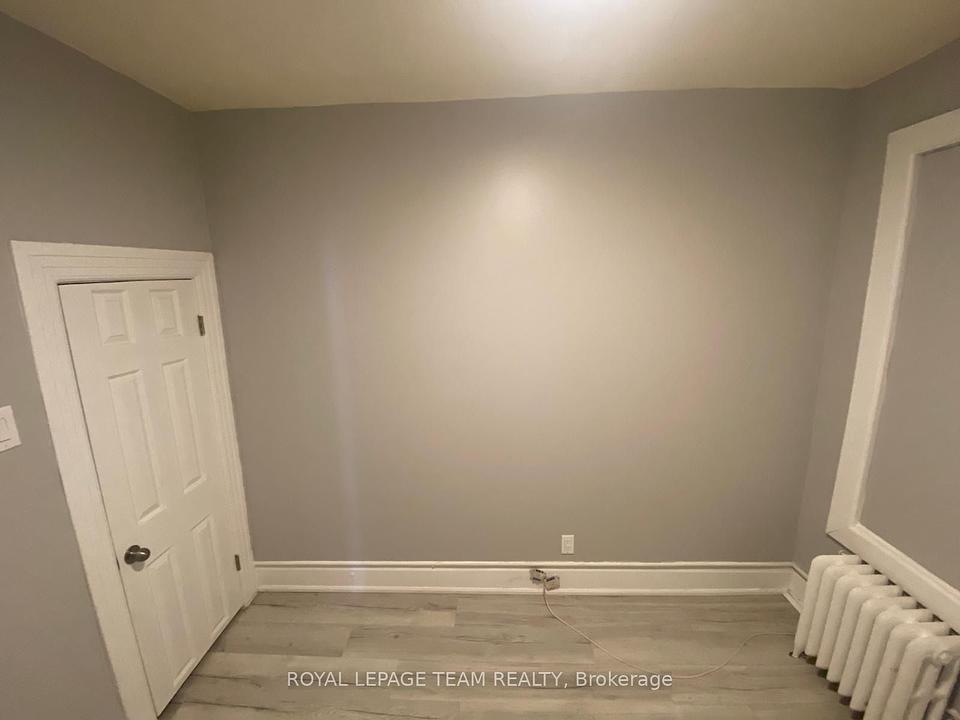 883 Somerset Street West, Ottawa, ON