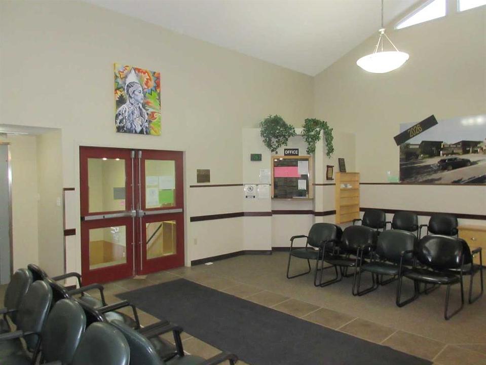 5127 49 Street, Rocky Mountain House, AB