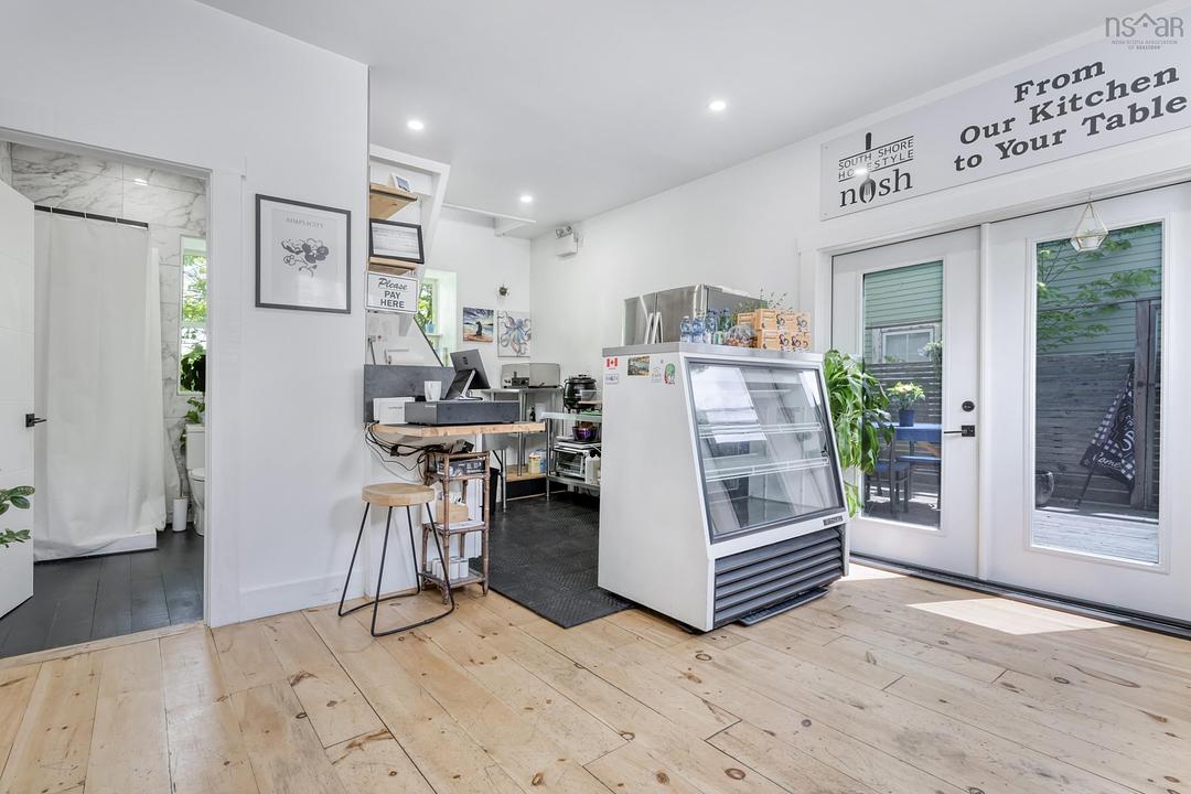 706 King Street, Bridgewater, NS