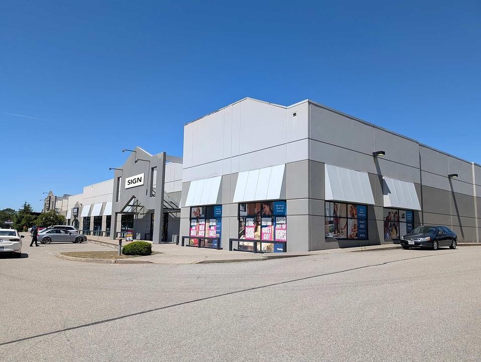 1315 United Boulevard, Coquitlam, BC