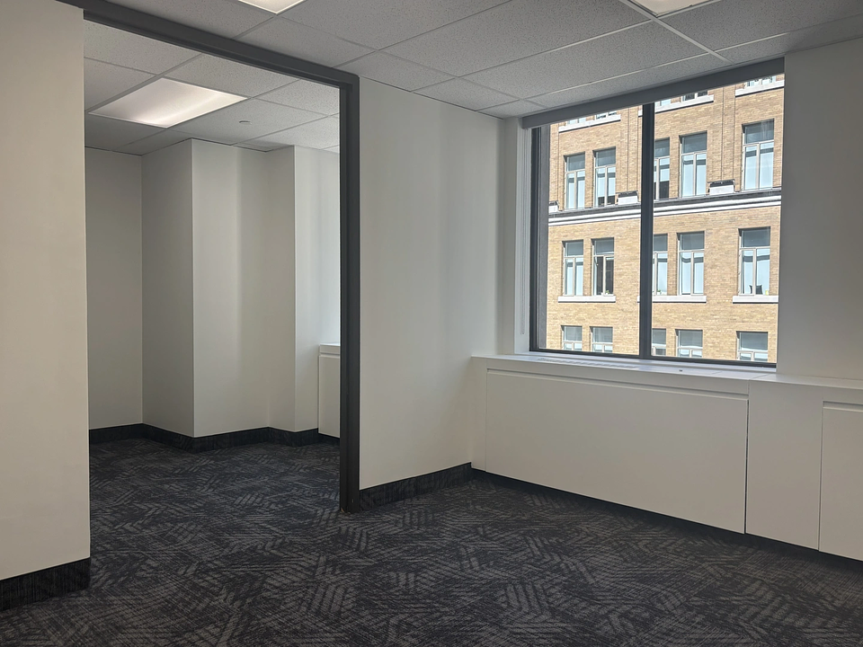 901 - 360 Bay Street, Toronto, ON