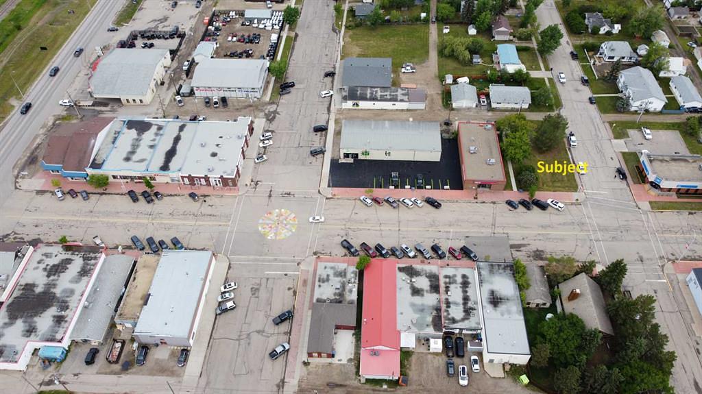 214 10 Street, Beaverlodge, AB