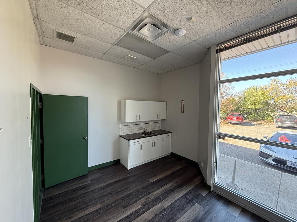 100 - 1001 Thomas Spratt Place, Ottawa, ON