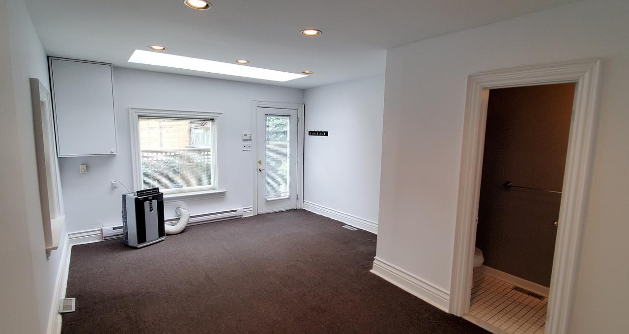 47 Gloucester Street, Toronto, ON