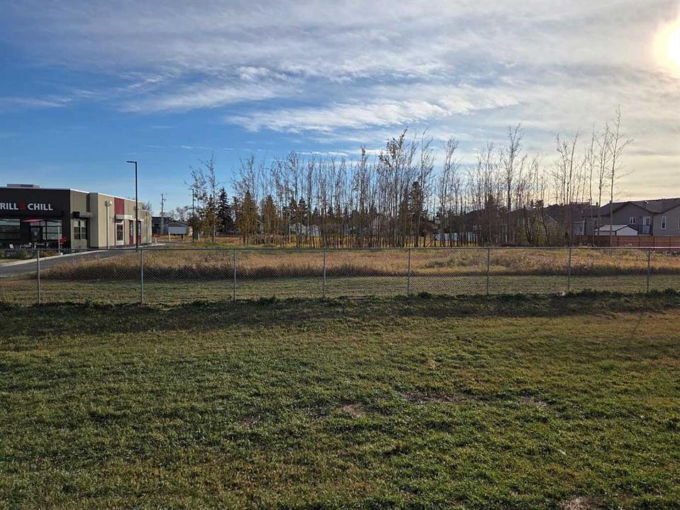 2412 20 Street, Didsbury, AB