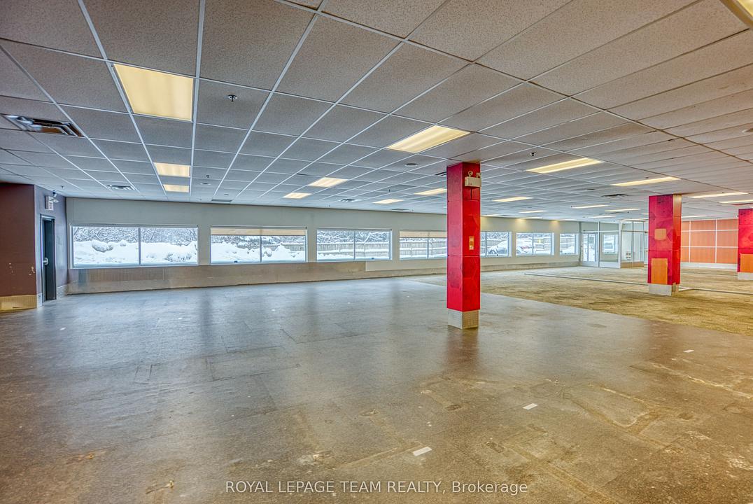 G17 - 484 Hazeldean Road, Ottawa, ON
