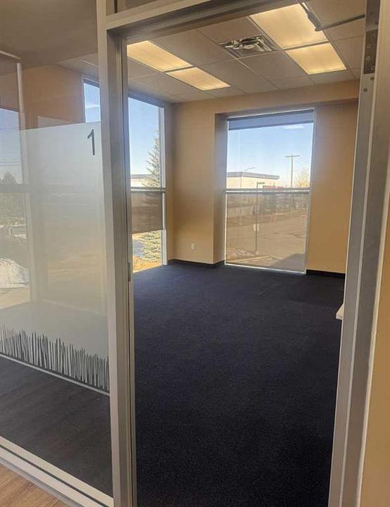 6 - 11010 46 Street Southeast, Calgary, AB