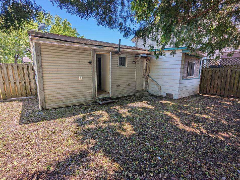 916 Lake Drive East, Georgina, ON