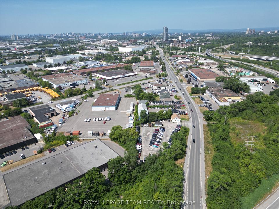 1506 Cyrville Road, Ottawa, ON