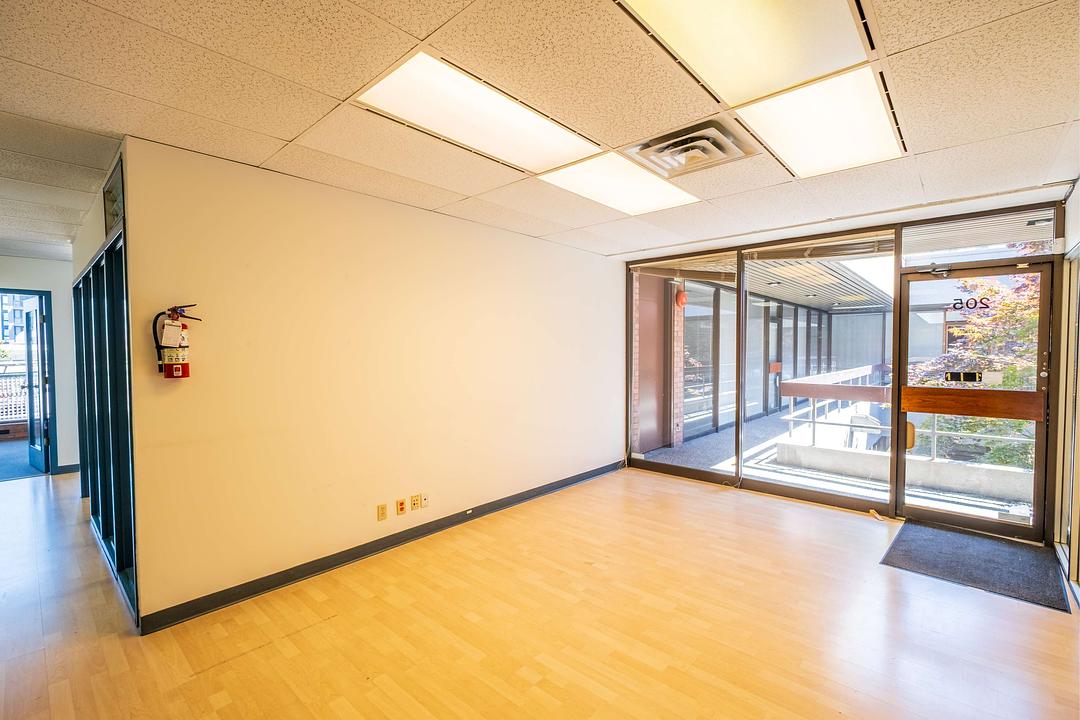 205 - 1525 W 8th Ave, Vancouver, BC