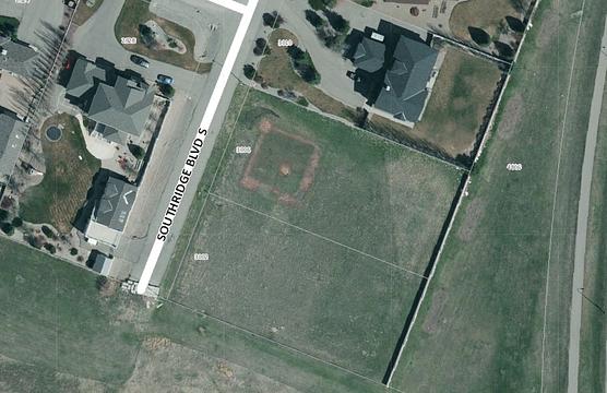 3002 Southridge Boulevard South, Lethbridge, AB