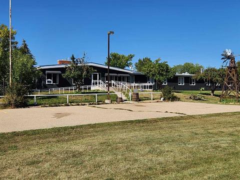 5430 Fairview Avenue, Bashaw, AB