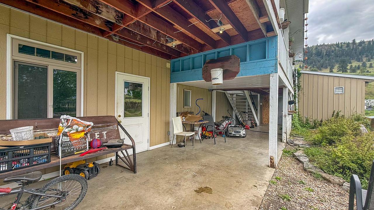 1415 Dyffryn Road, Lumby, BC