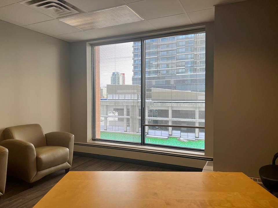 410 - 1100 8 Avenue Southwest, Calgary, AB