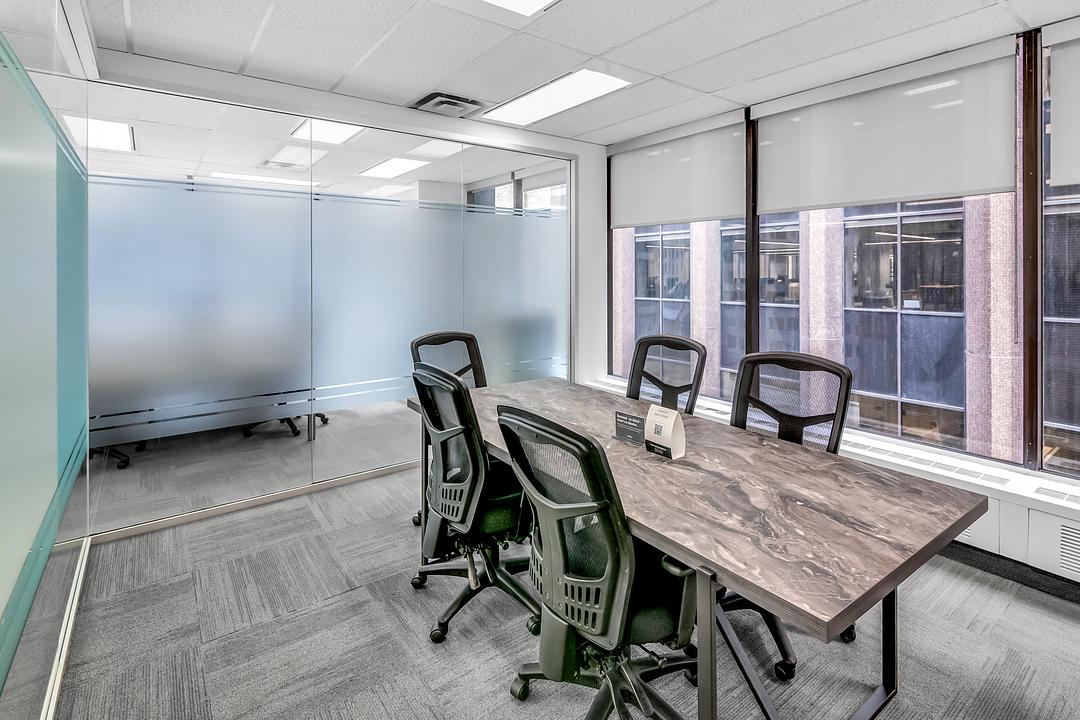 800 - 10 King Street East, Toronto, ON