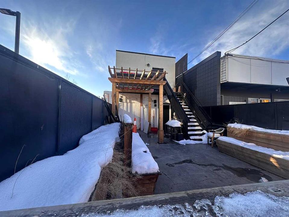 1424 17 Avenue Southwest, Calgary, AB