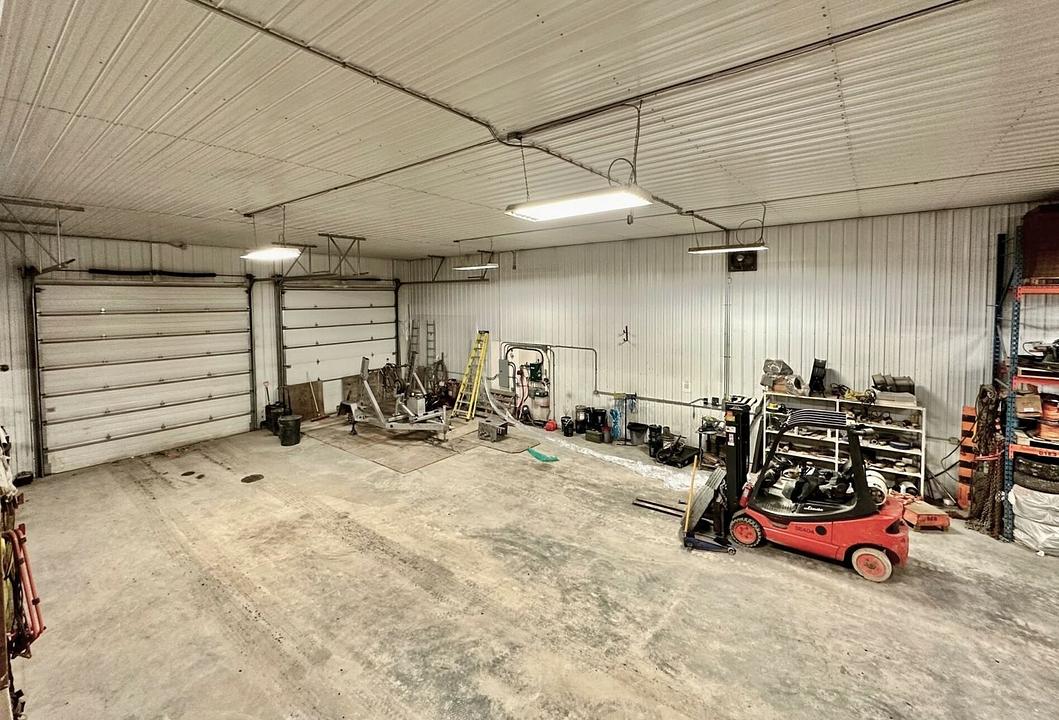 200 Caron Road, Headingley, MB