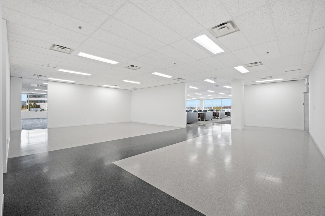 200 - 6775 Financial Drive, Mississauga, ON