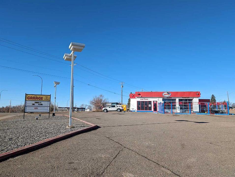 710 Gershaw Drive Southwest, Medicine Hat, AB
