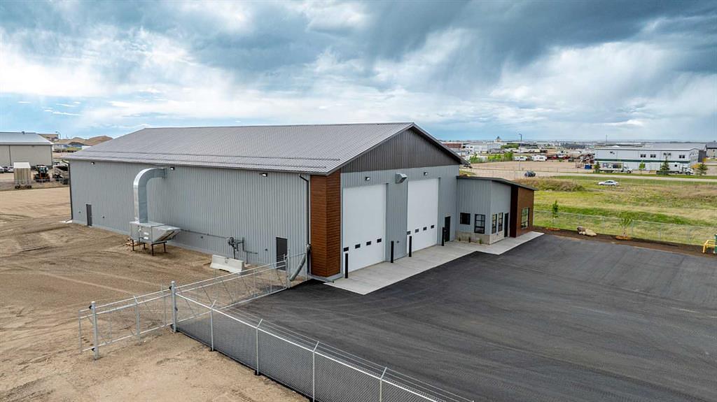 14902 94 Street, Grande Prairie, AB
