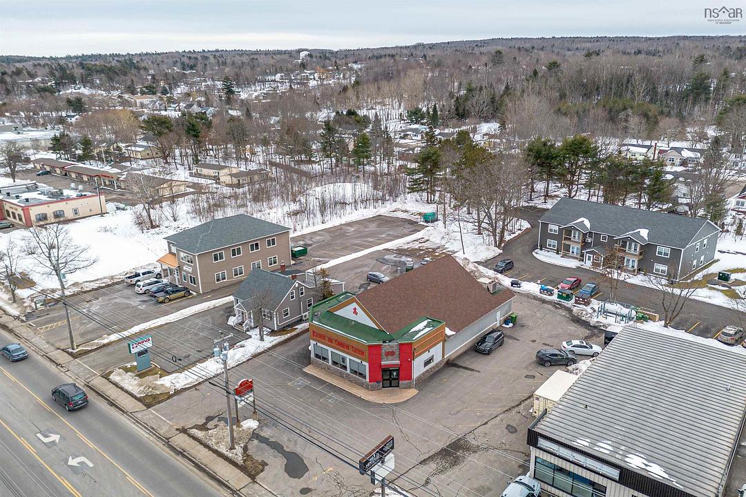 8986 Commercial Street, New Minas, NS