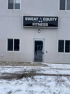 14 Thevenaz Ind. Trail, Sylvan Lake, AB