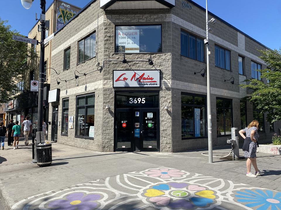 202 - 3697 Boulevard Saint-Laurent, Montréal, QC