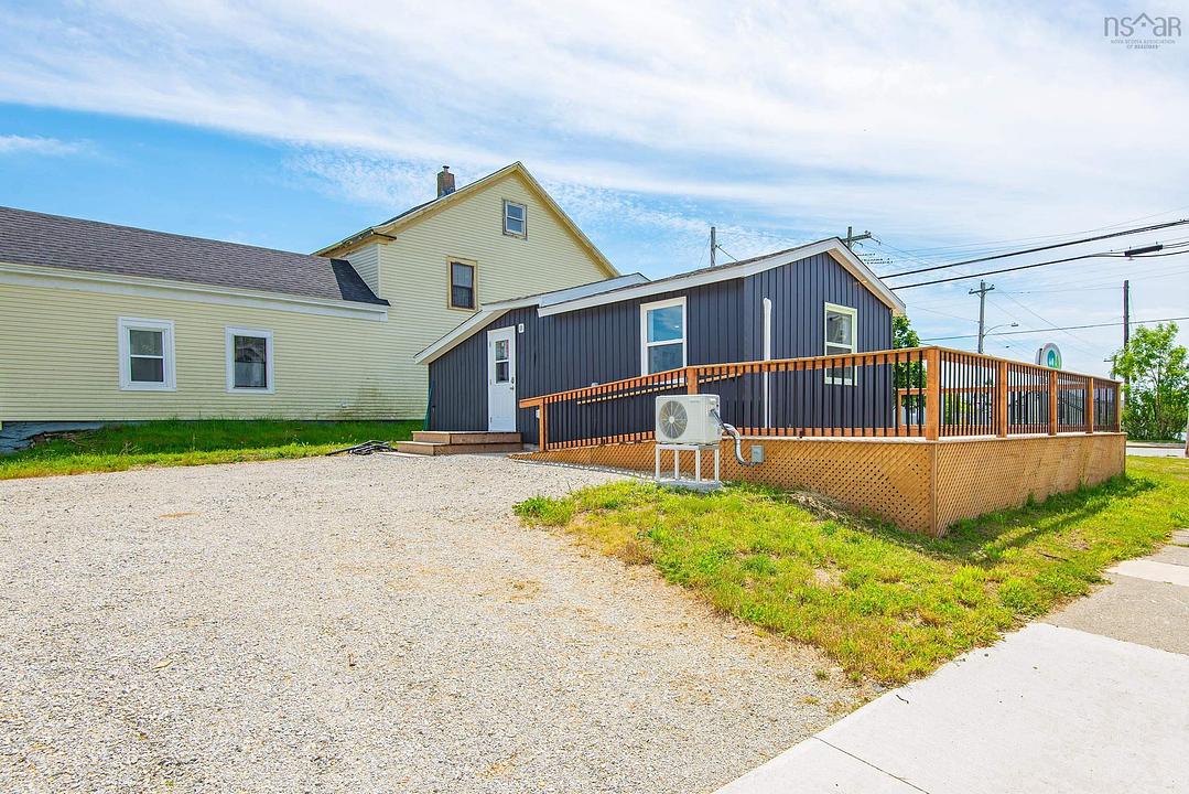 191 Main Street, Yarmouth, NS