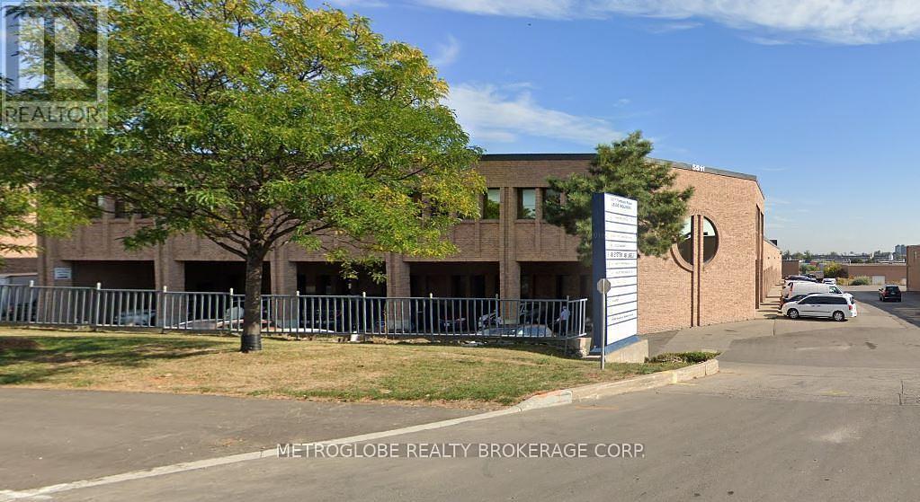 211 - 5511 Tomken Road, Mississauga, ON