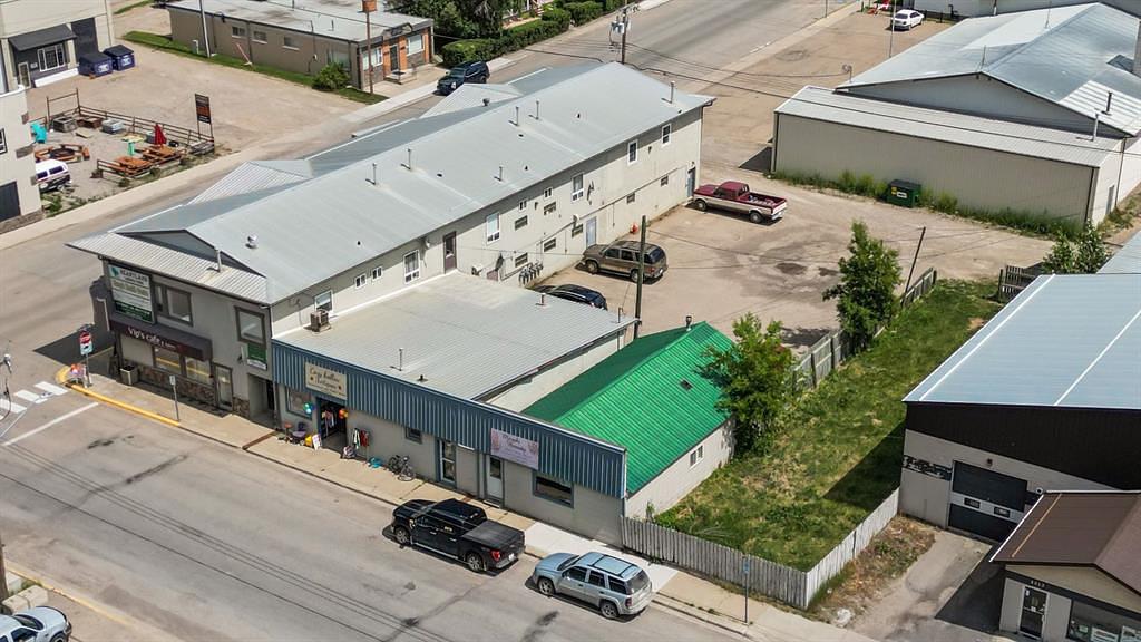 49 Avenue, Olds, AB