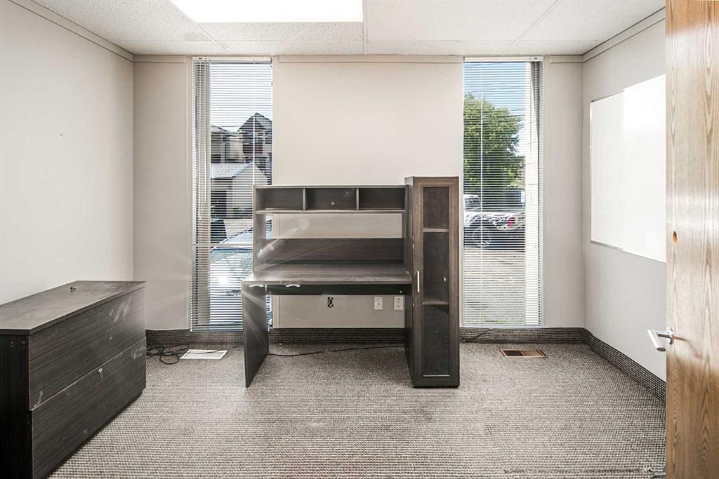 625 14 Street Northwest, Calgary, AB