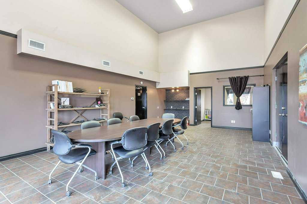 4911 50 Avenue, Eckville, AB