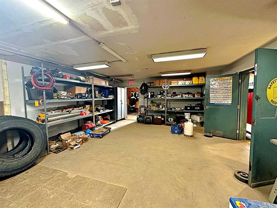 145 Macdonald Crescent, Fort McMurray, AB