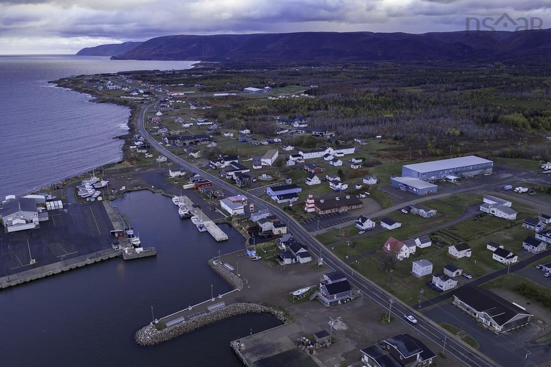 15403 Cabot Trail, Petit Étang, NS