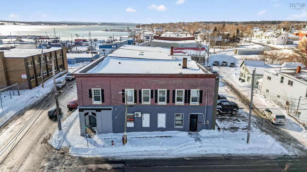 2 Archibald Avenue, North Sydney, NS